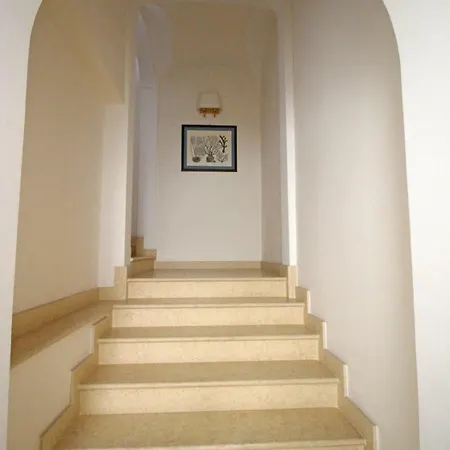 - Iap02369-cya Apartment Gallipoli